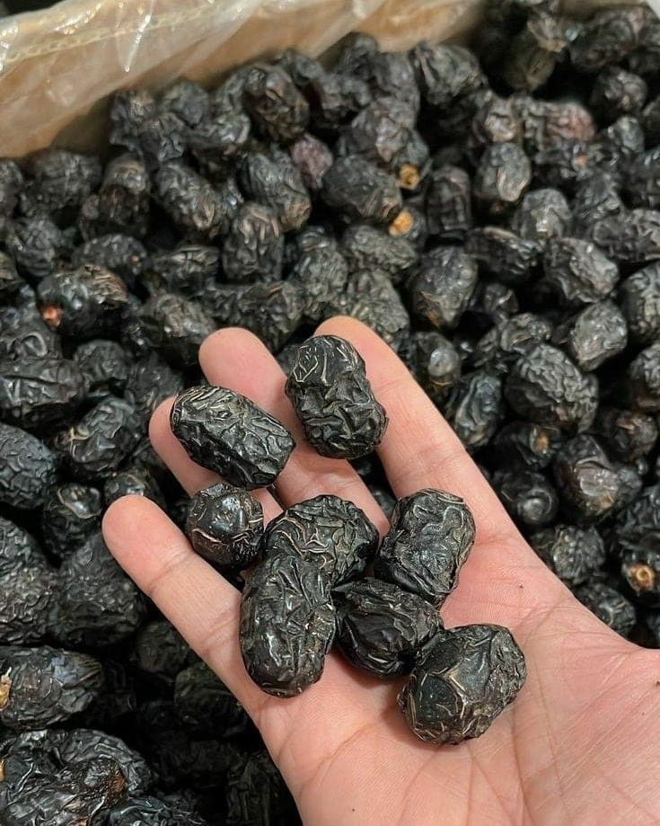 Snakory Ajwa Dates (1kg)– Soft, Fresh & Nutrient-Dense